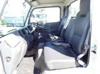 Isuzu ELF 2019