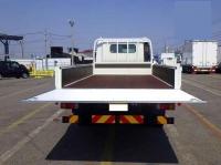 Hino Dutro 2024