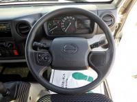 Hino Dutro 2024