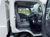Isuzu ELF 2024