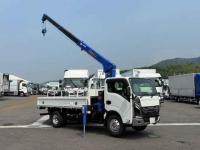 Isuzu ELF 2024