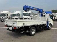 Isuzu ELF 2024