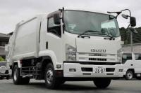 Isuzu Forward 2015