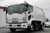 Isuzu Forward 2015