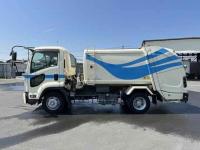 Isuzu Forward 2017
