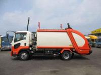 Isuzu Forward 2017