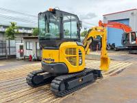 Komatsu Komatsu Excavator 2015