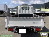 Isuzu ELF MIO 2024