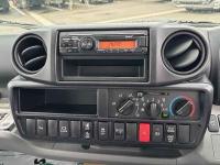 Hino Dutro 2024