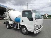 Isuzu ELF 2022