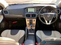 Volvo V40 2015