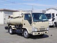 Isuzu ELF 2016
