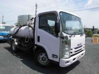 Isuzu ELF 2015