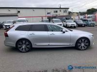 Volvo V90 2021