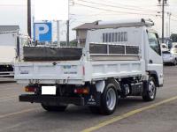 Mitsubishi Canter 2023
