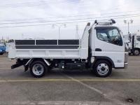 Mitsubishi Canter 2023