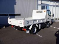 Hino Dutro 2024