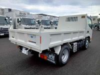 Hino Dutro 2024