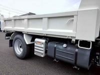 Hino Dutro 2024