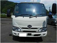 Hino Dutro 2025
