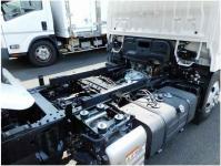 Hino Dutro 2025