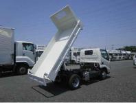 Toyota DYNA 2025