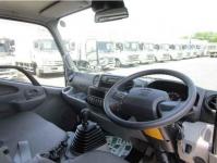 Toyota DYNA 2025