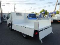 Toyota DYNA 2025