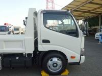 Toyota DYNA 2025