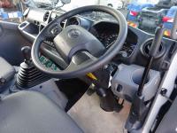 Toyota DYNA 2025