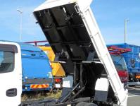 Isuzu ELF 2024