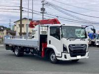 Isuzu Forward 2024