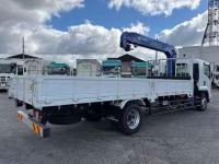 Isuzu Forward 2025