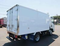 Isuzu ELF 2024