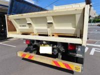 Isuzu Forward 2023