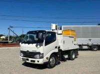 Hino Dutro 2017