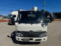 Hino Dutro 2017
