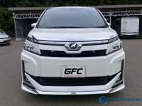 Toyota Voxy 2017