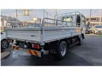 Isuzu ELF 2025