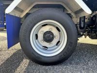 Isuzu ELF 2024
