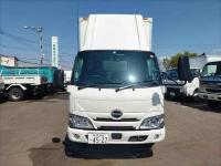 Hino Dutro 2022