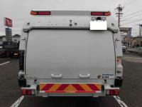 Isuzu ELF 2024