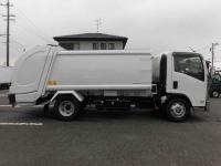 Isuzu ELF 2024