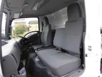 Isuzu ELF 2024