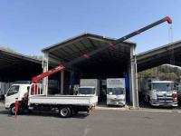 Hino Dutro 2024