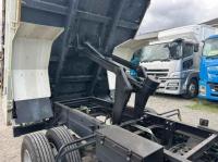 Isuzu Forward 2023