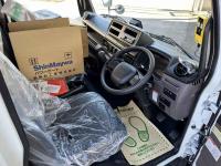 Mitsubishi Canter 2025