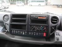 Hino Dutro 2024
