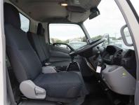 Hino Dutro 2024