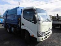 Hino Dutro 2021